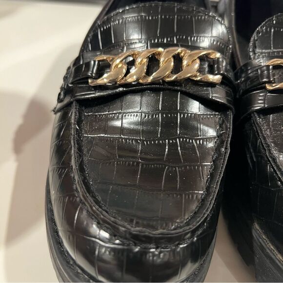 Old navy chunky loafers metal chain gold - Picture 2 of 7